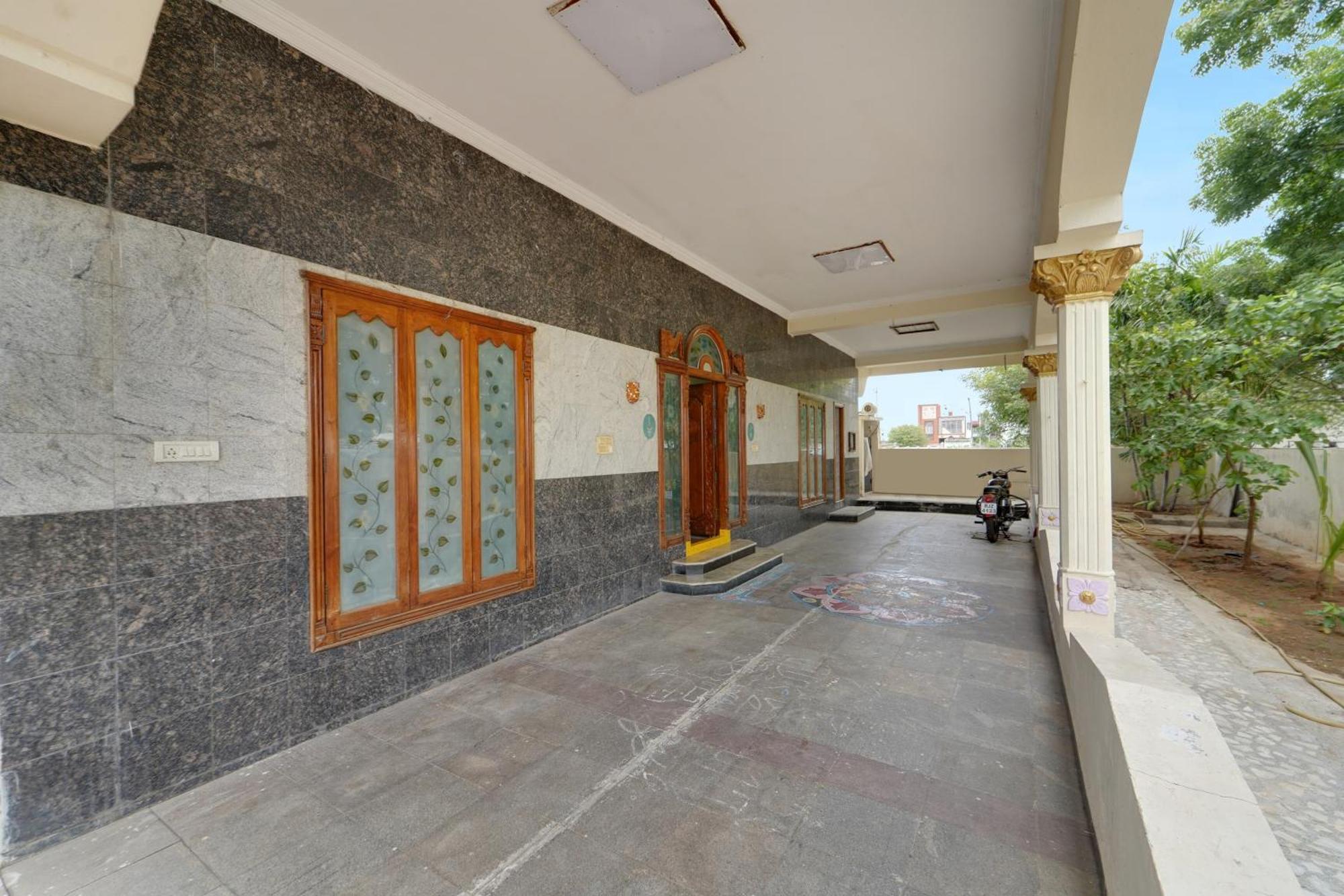 Collection O Mahika Homestay Tirupati Esterno foto